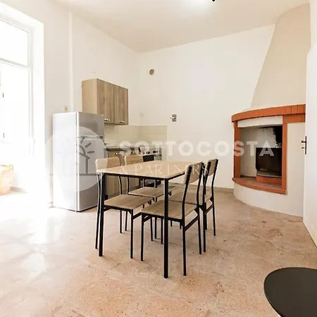 Borgo Flat - *