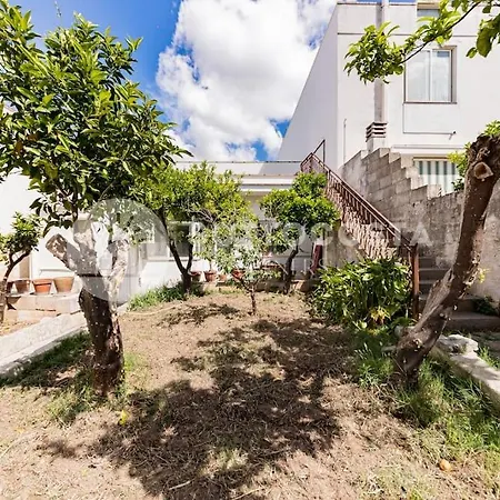 Borgo Flat -